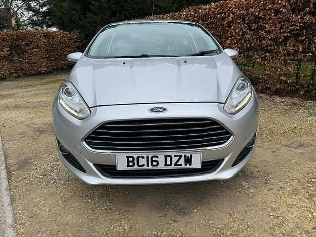 Used Ford Fiesta Zetec 2016 Silver Hatchback