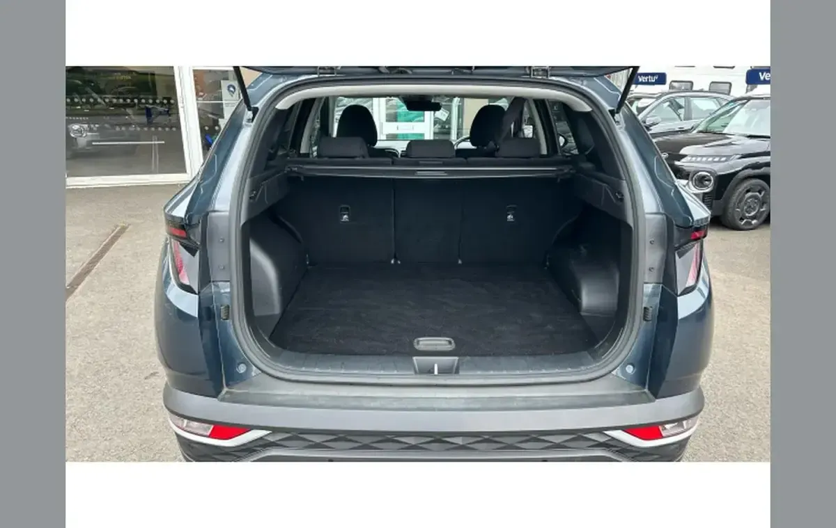 Used Hyundai Tucson SE 230 HP (169 kW) 2023 Blue SUV