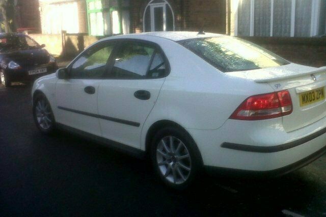 Begagnad Saab 9-3 2003 Halvkombi