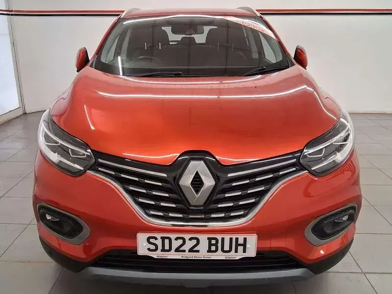 Used Renault Kadjar Version S 2022 Red SUV