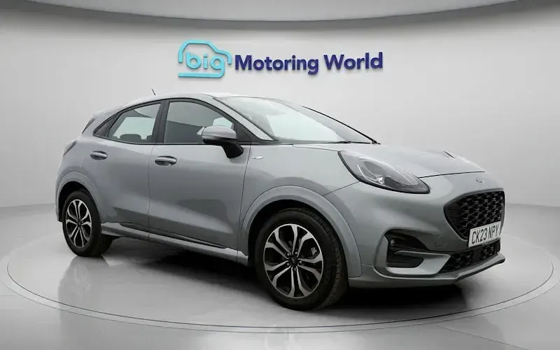Usado Ford Puma ST-Line 125 CV (91 kW) 2023 Plateado SUV