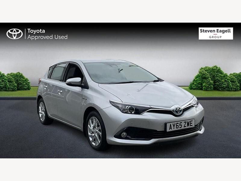 Used Toyota Auris Hybrid 2015 Silver Hatchback