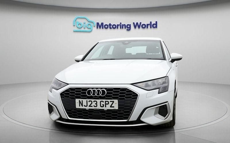 Used Audi A3 Sportback e-tron Sport 204 HP (150 kW) 2025 Hatchback
