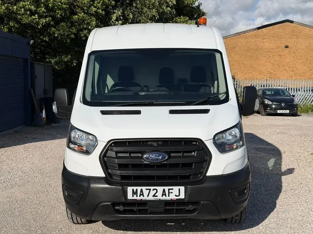 Used Ford Transit S 130 HP (95 kW) 2022 White Van