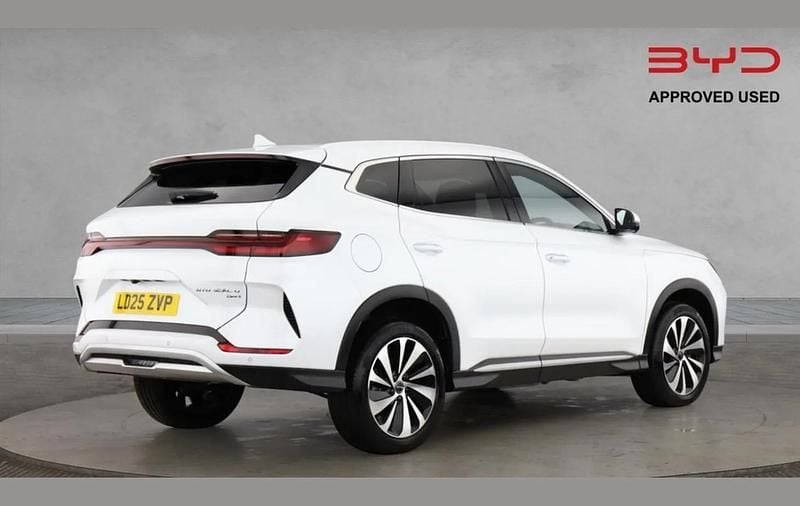 Used BYD Seal U Boost 214 HP (157 kW) 2025 White SUV