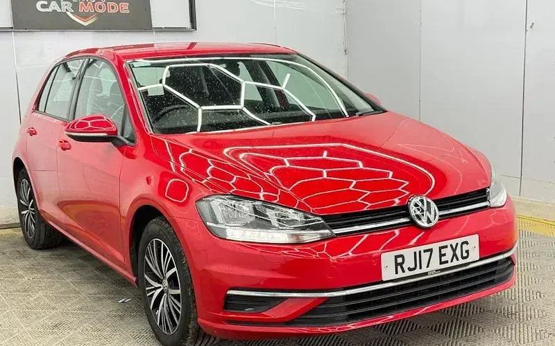 Used VW Golf VII SE 116 HP (85 kW) 2018 Hatchback