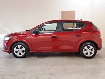 Used Dacia Sandero Essentiel 67 HP (49 kW) 2022 Red Hatchback