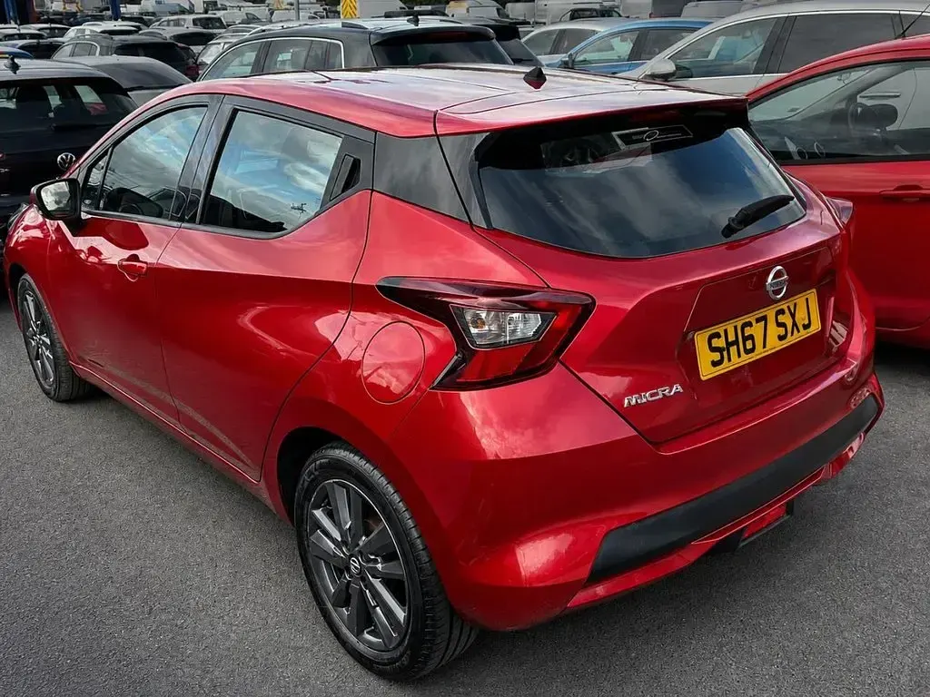 Used Nissan Micra Acenta 71 HP (52 kW) 2017 Red Hatchback