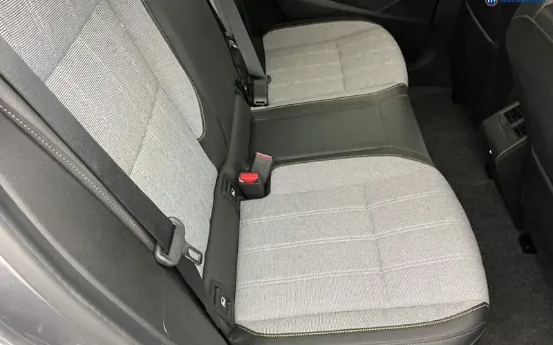 Used Renault Mégane Komfort 160 kW (218 HP) 2024 Grey Hatchback