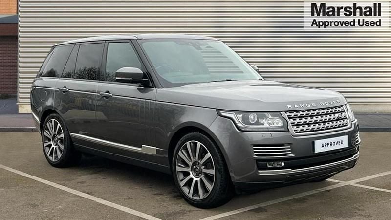Grey Used 2018 Land Rover Range Rover Vogue SE SUV | £27,714 (Super price) - Image 1/4
