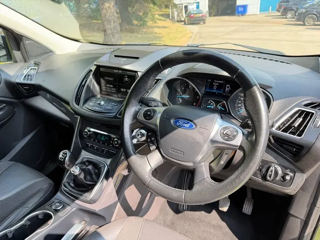 Used Ford Kuga Titanium 150 HP (110 kW) 2015 Grey SUV