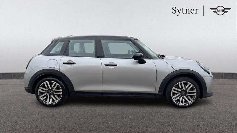 Used Mini Cooper S Hatch 201 HP (147 kW) 2024 Silver Hatchback