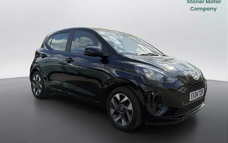 Used Hyundai i10 Advanced 67 HP (49 kW) 2024 Hatchback