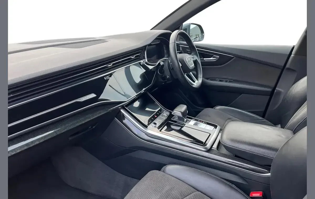 Used Audi Q8 S-Line 286 HP (210 kW) 2018 Grey SUV