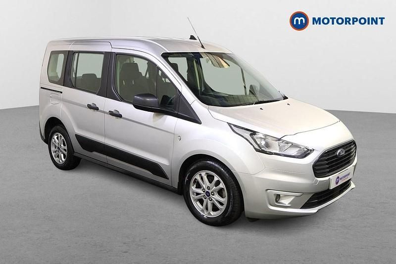 Used Ford Tourneo Connect Zetec 120 HP (88 kW) 2022 Silver MPV