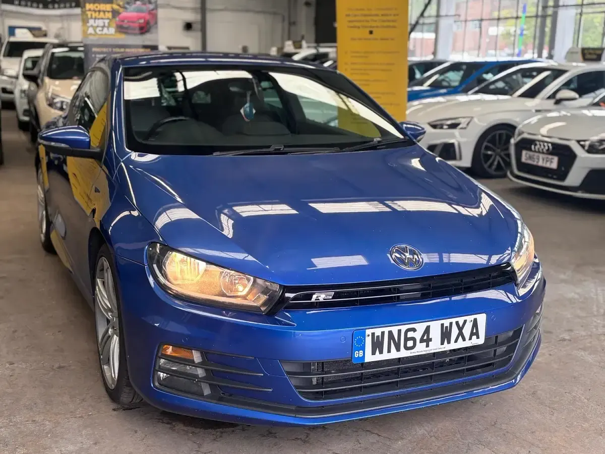 Used VW Scirocco R-line 184 HP (135 kW) 2014 Blue Coupe