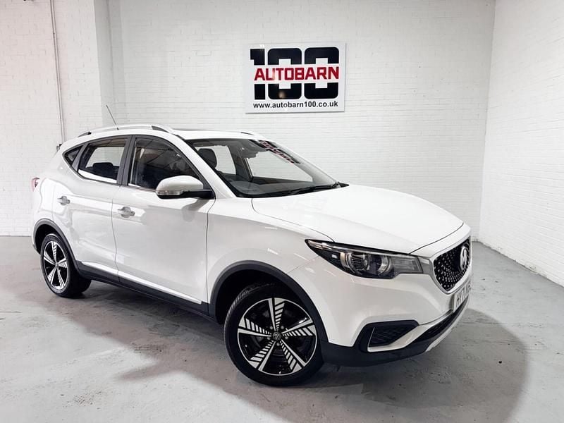 White Used 2021 MG ZS Exclusive Sedan | £11,290 (Fair price) - Image 1/4