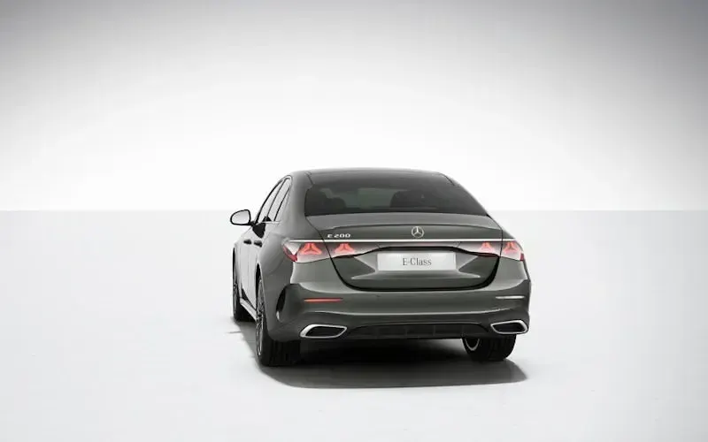 New Mercedes E200 Urban 204 HP (150 kW) 2026 Sedan