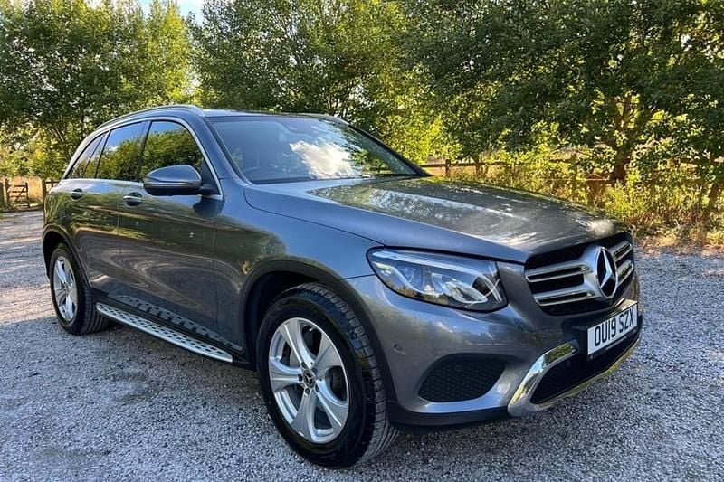 Used 2019 Mercedes GLC250 Premium | £17,390 (Good price) - Image 1/1