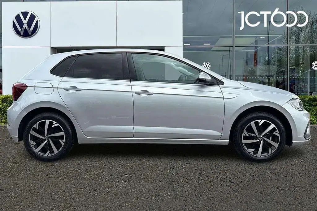 Used VW Polo Match 95 HP (69 kW) 2026 Silver Hatchback