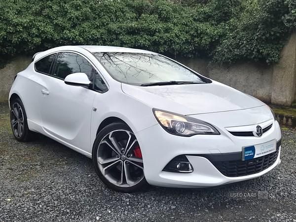 Used Vauxhall Astra GTC Edition 2018 White Hatchback