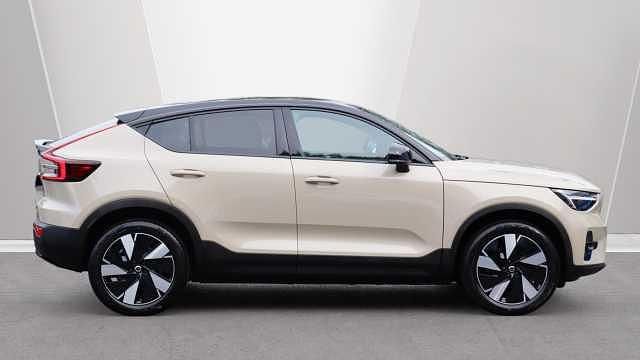 Used Volvo EC40 Plus 185 kW (252 HP) 2024 Gold SUV