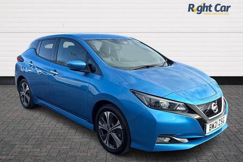 Used Nissan Leaf N-Connecta 110 kW (150 HP) 2021 Blue Hatchback