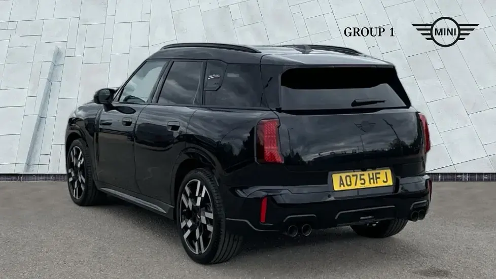 Used Mini John Cooper Works Countryman 300 HP (220 kW) 2025 Black SUV