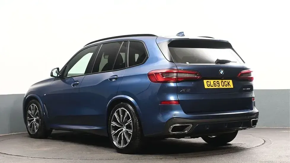 Used BMW X5 M Sport 261 HP (191 kW) 2019 Blue SUV