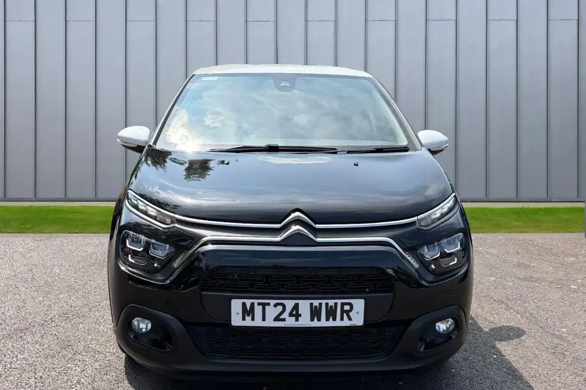 Used Citroën C3 PureTech 82 HP (60 kW) 2024 Black Hatchback