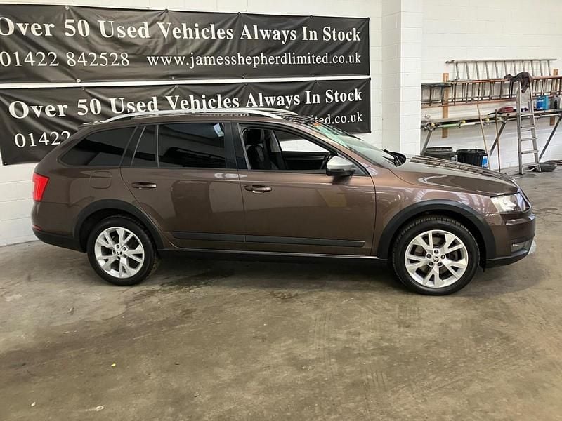 Used Skoda Octavia Scout 4x4 2015 Brown Estate