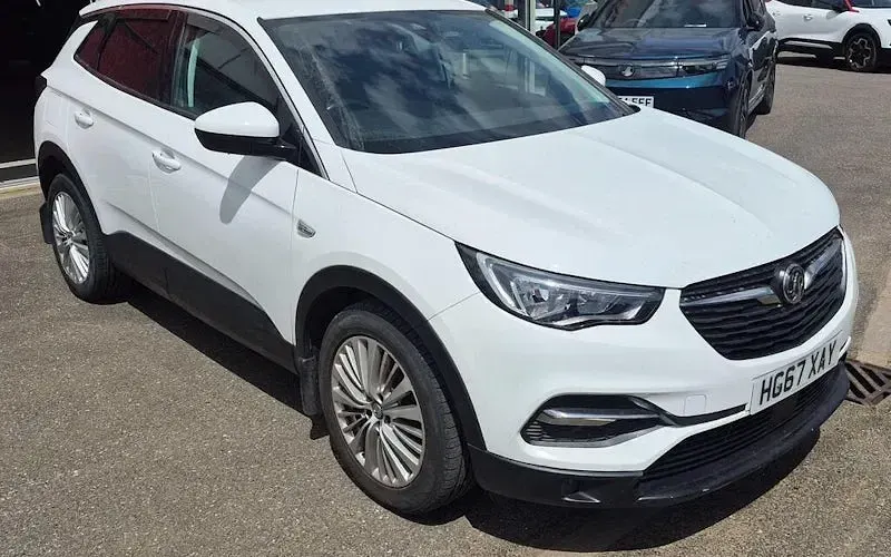 Used Vauxhall Grandland X S 131 HP (96 kW) 2018 SUV