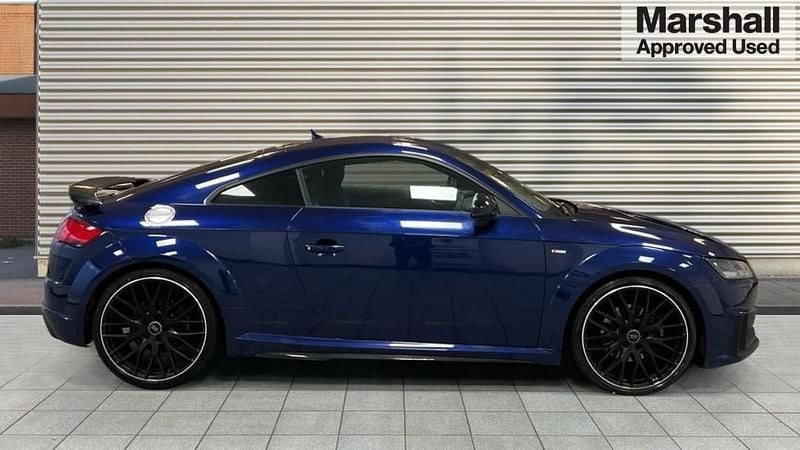 Used Audi TT Black Edition 197 HP (144 kW) 2021 Blue Coupe