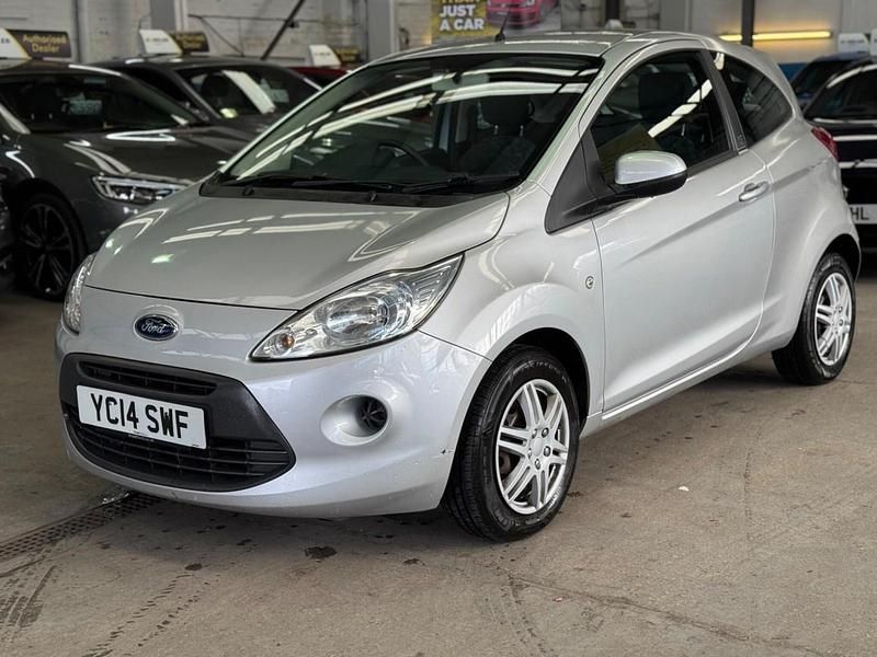 Used Ford Ka 69 HP (50 kW) 2014 Silver Hatchback