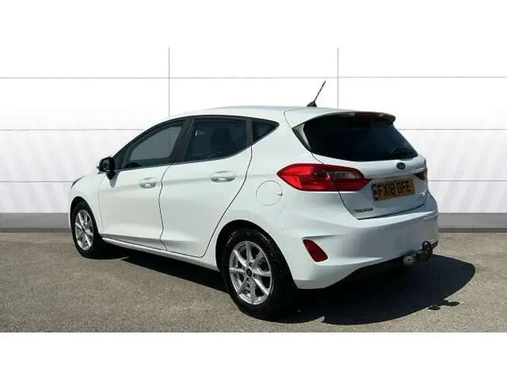 Used Ford Fiesta Zetec 86 HP (63 kW) 2018 Hatchback