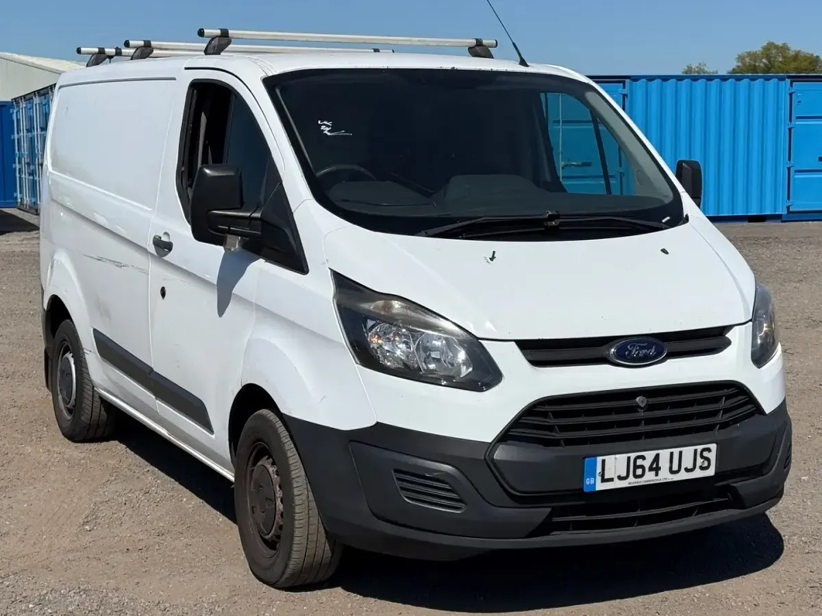 Used Ford Transit Custom 100 HP (73 kW) 2014 White Van