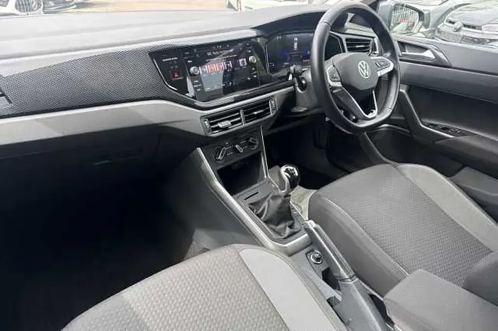 Used VW Polo 95 HP (69 kW) 2023 Hatchback