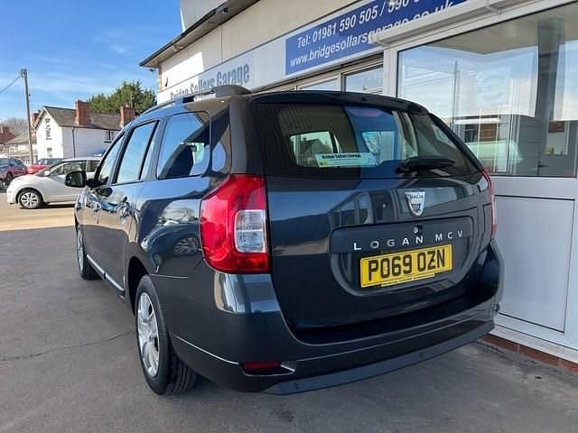 Used Dacia Logan MCV Comfort 90 HP (66 kW) 2020 Grey Estate