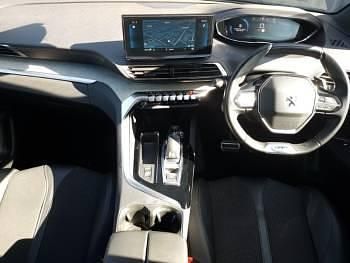 Second-hand Peugeot 3008 GTi 131 CP (96 kW) 2022 Albastru SUV