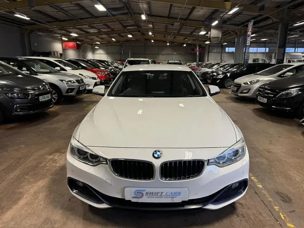 Used BMW 420 Coupé Sport Line 190 HP (139 kW) 2015 White Coupe