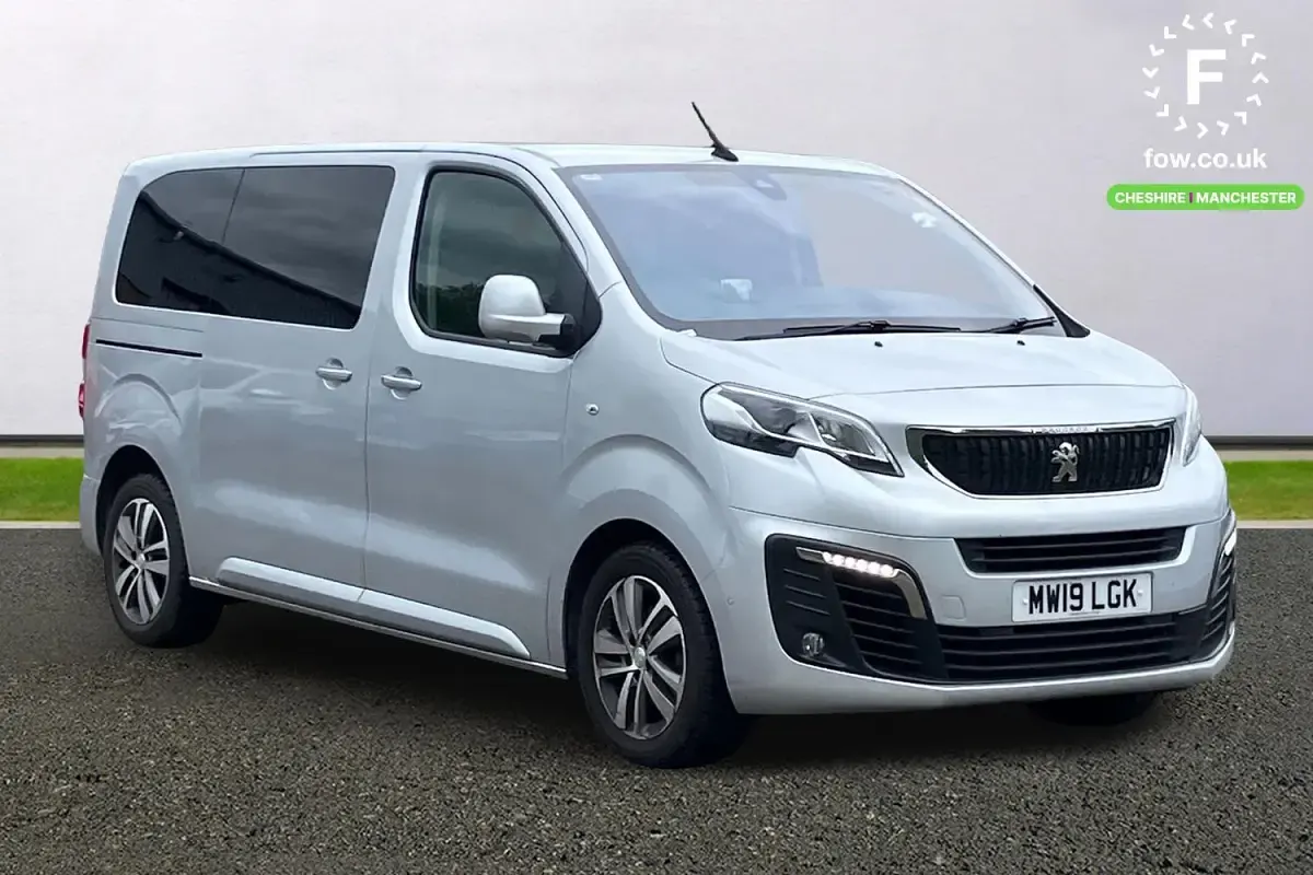 Used Peugeot Traveller Allure 150 HP (110 kW) 2019 MPV