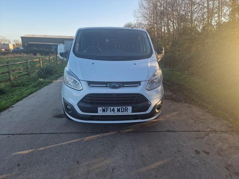 Used Ford Transit Custom Limited 125 HP (91 kW) 2014 White Van