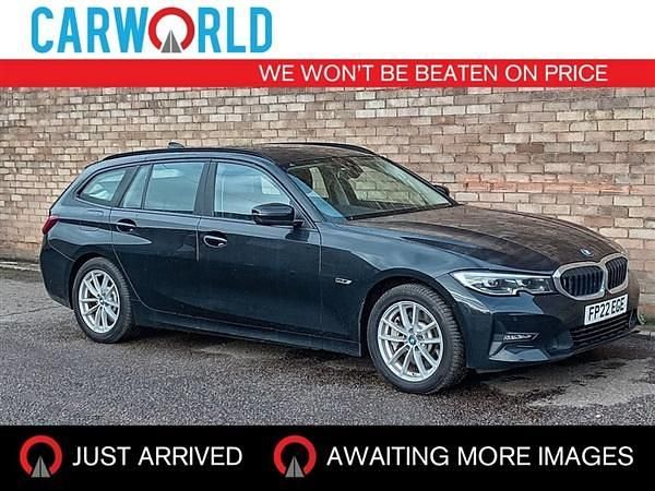 Used 2022 BMW 330 Estate | £16,788 (Fair price) - Image 1/3