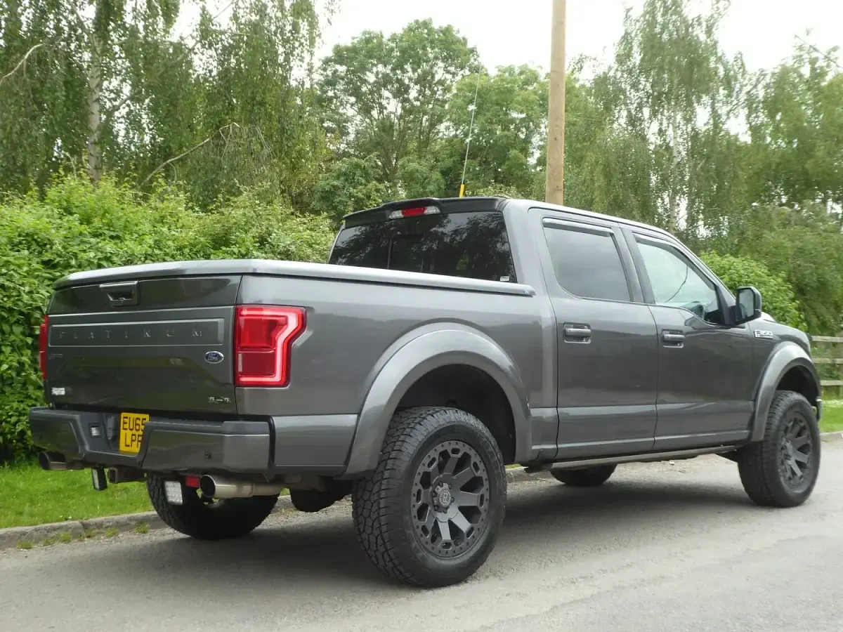 Used Ford F-150 Platinum 2015 Grey Pickup