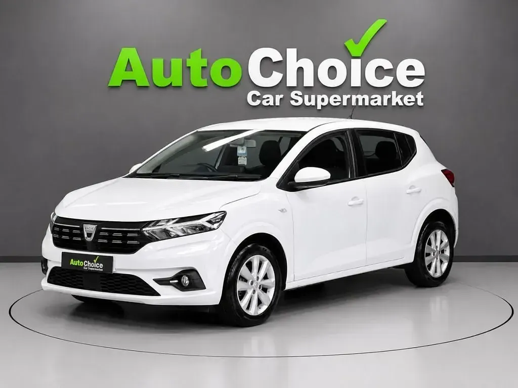 Używany Dacia Sandero Comfort 90 KM (66 kW) 2021 Biały Hatchback