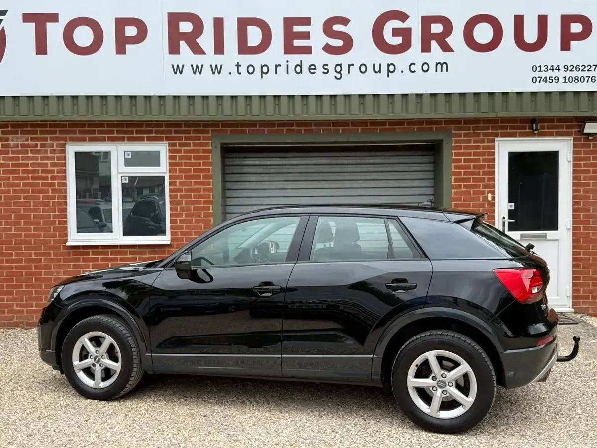 Used Audi Q2 150 HP (110 kW) 2017 Black SUV