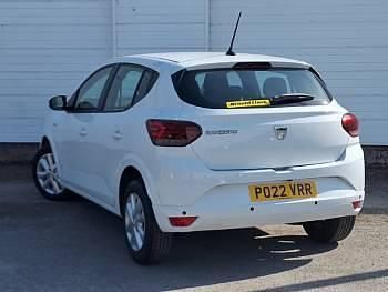 Second-hand Dacia Sandero Comfort 91 CP (66 kW) 2022 Alb Hatchback