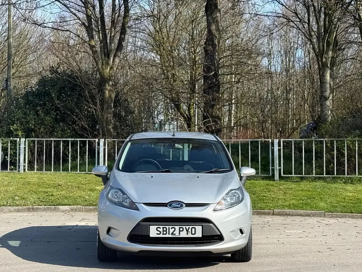 Used Ford Fiesta 2012 Silver Hatchback