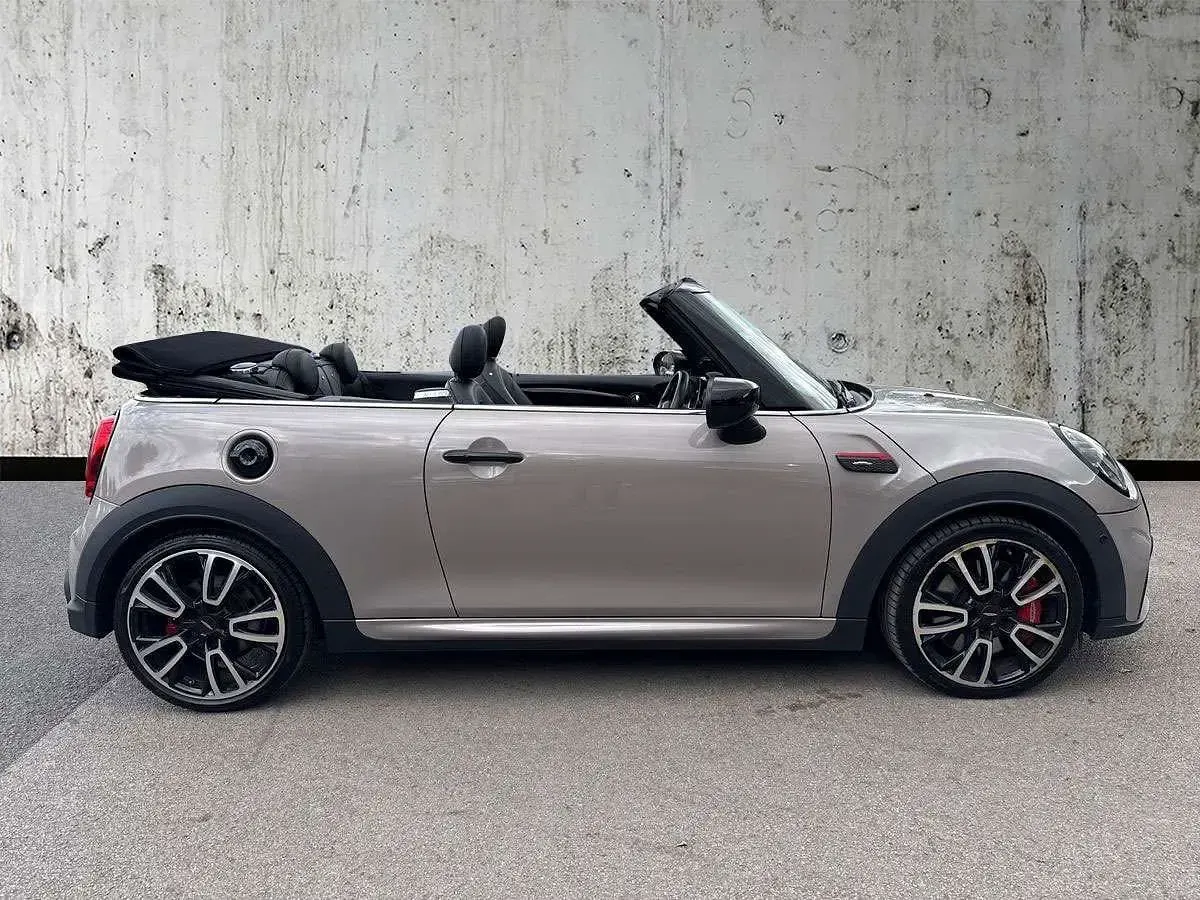 Usado Mini John Cooper Works Cabriolet 2022 Gris Descapotable