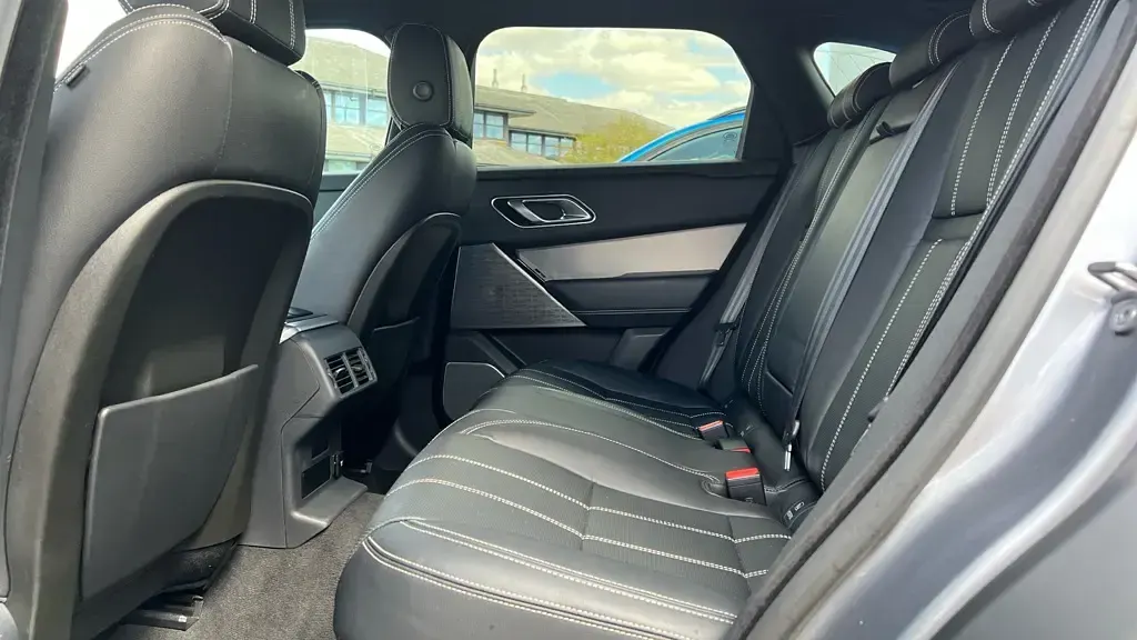 Used Land Rover Range Rover Velar SE Dynamic 250 HP (183 kW) 2021 Grey SUV